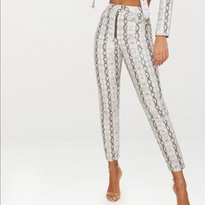 Snake print trouser size 10. New!